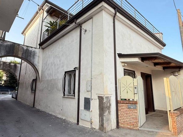 casa indipendente in vendita a Marigliano