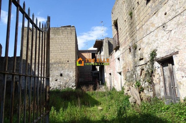 casa indipendente in vendita a Marigliano in zona Miuli