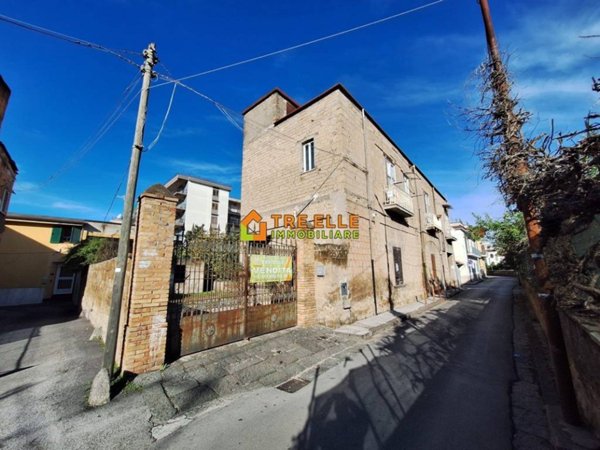 casa indipendente in vendita a Marigliano