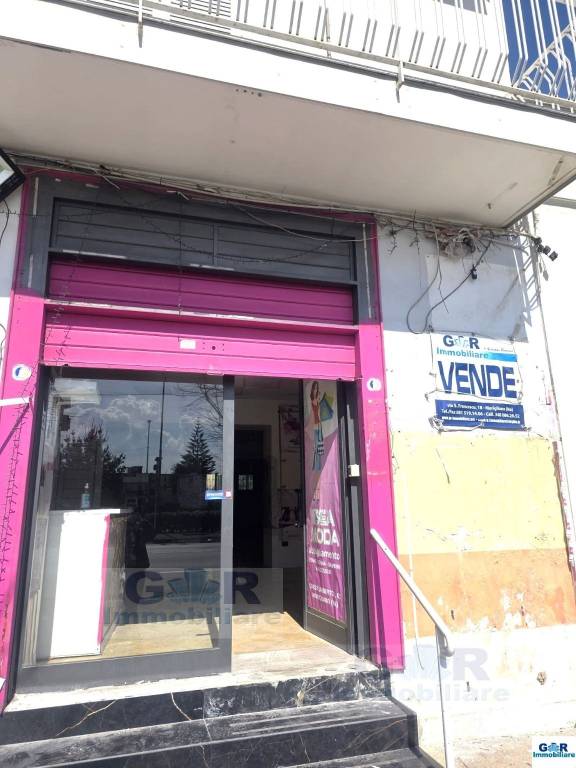 negozio in vendita a Marigliano
