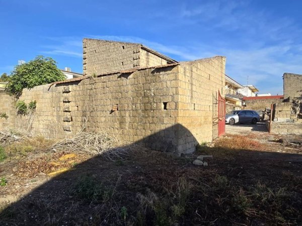 rudere in vendita a Marigliano