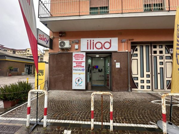 negozio in vendita a Marigliano in zona Pontecitra