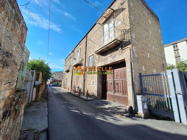 casa indipendente in vendita a Marigliano in zona Pontecitra