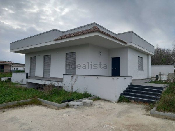 casa indipendente in vendita a Marigliano in zona Lausdomini
