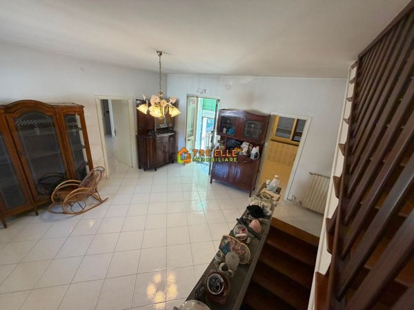 casa indipendente in vendita a Marigliano in zona Pontecitra