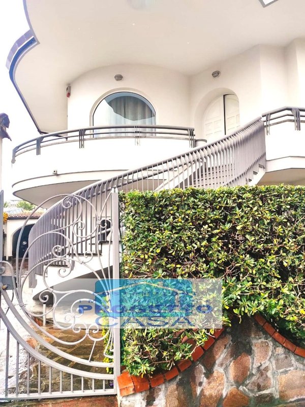casa indipendente in vendita a Marigliano in zona Pontecitra