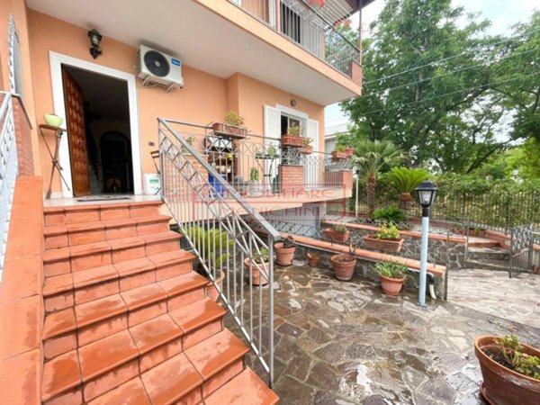 casa indipendente in vendita a Marigliano in zona Miuli