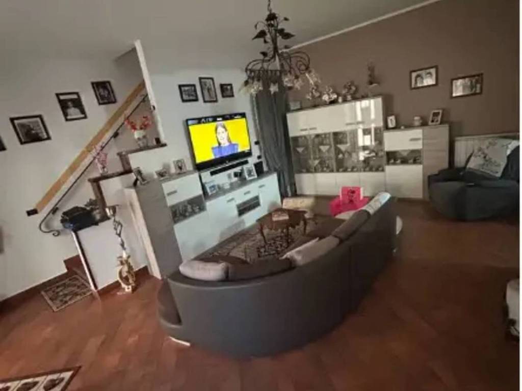 casa indipendente in vendita a Marigliano in zona Lausdomini