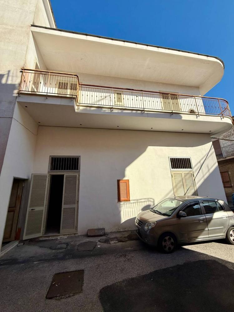casa indipendente in vendita a Marigliano in zona Faibano