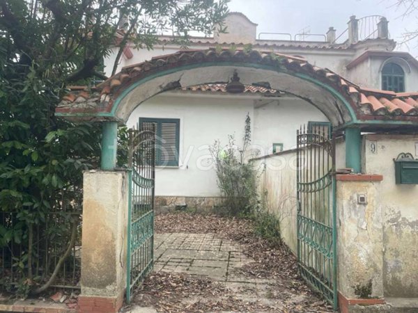 casa indipendente in vendita a Massa Lubrense in zona Sant'Agata sui Due Golfi