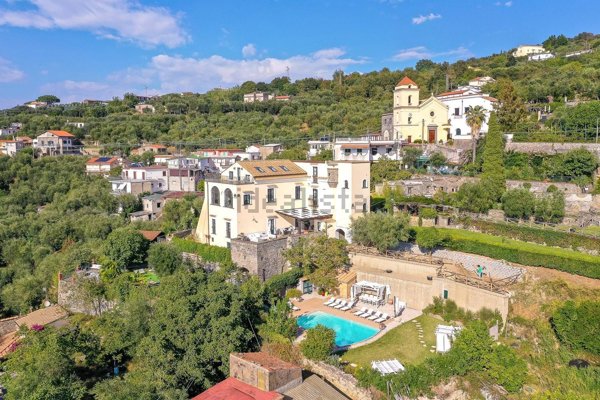 appartamento in vendita a Massa Lubrense