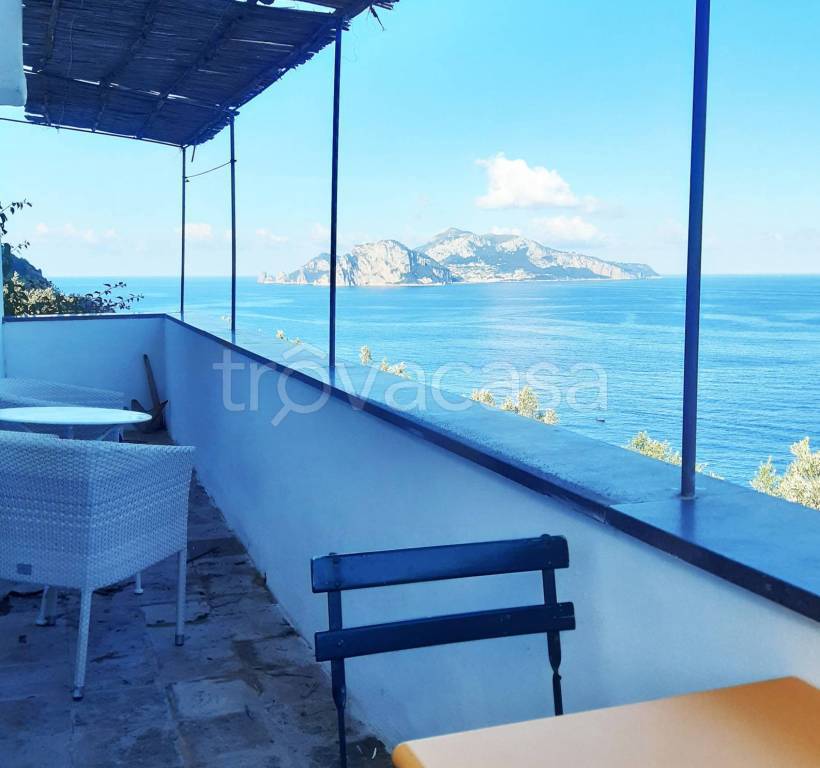 casa indipendente in vendita a Massa Lubrense in zona Marciano
