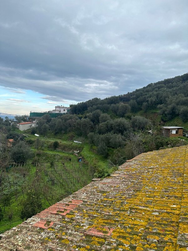 casa indipendente in vendita a Massa Lubrense