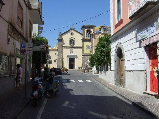 appartamento in vendita a Massa Lubrense in zona Sant'Agata sui Due Golfi