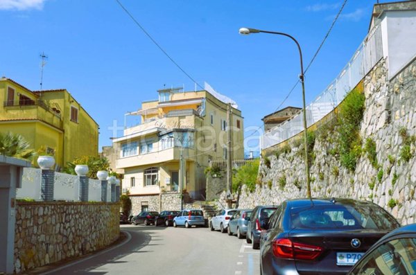 appartamento in vendita a Massa Lubrense in zona Termini