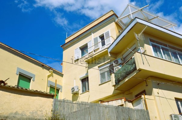 appartamento in vendita a Massa Lubrense in zona Termini