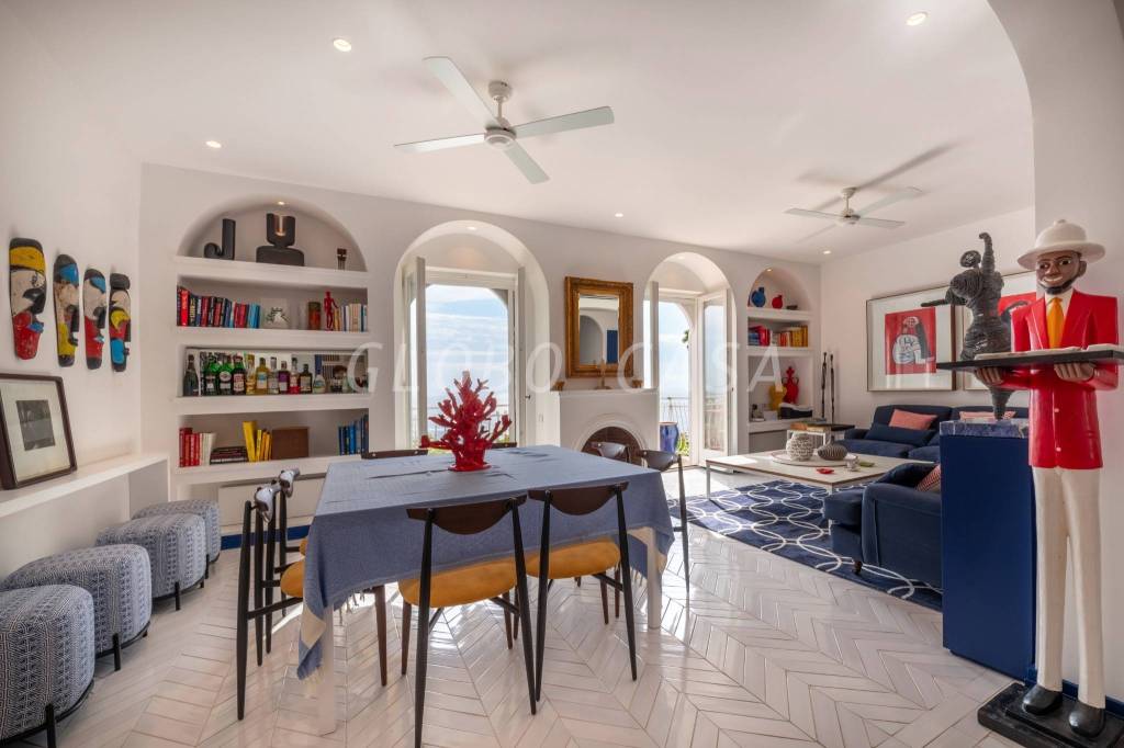 casa indipendente in vendita a Massa Lubrense in zona Marciano