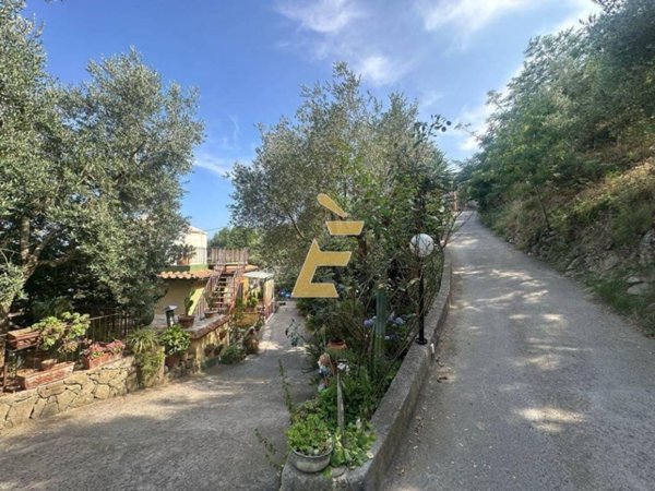 appartamento in vendita a Massa Lubrense in zona Nerano