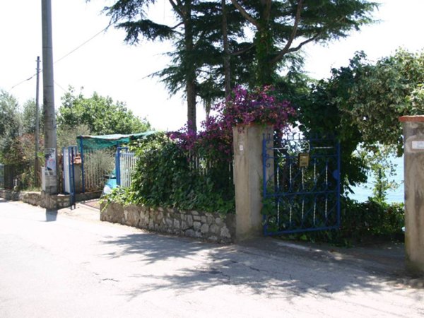 casa indipendente in vendita a Massa Lubrense