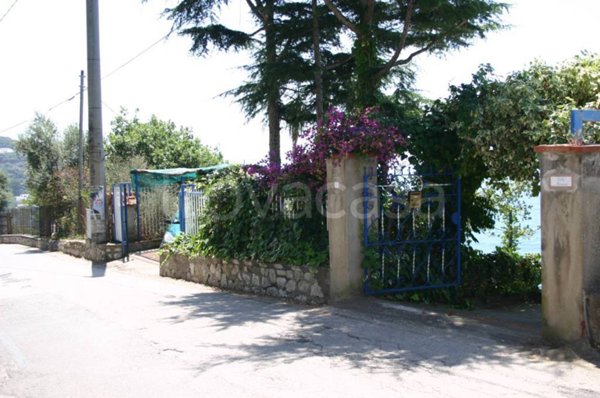 casa indipendente in vendita a Massa Lubrense