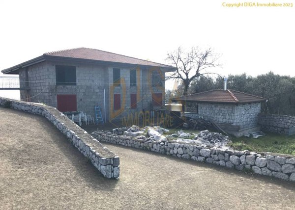 casa indipendente in vendita a Massa Lubrense