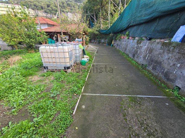 casale in vendita a Massa Lubrense