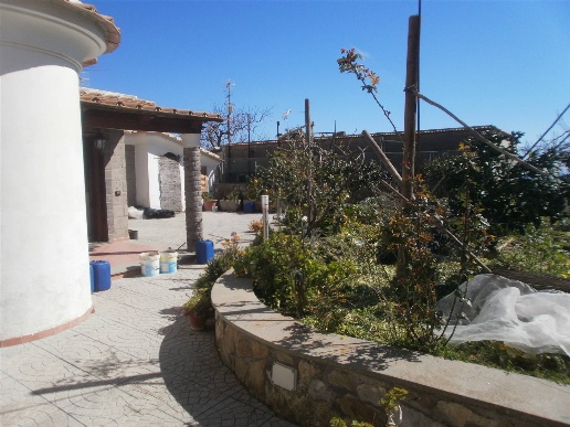 casa indipendente in vendita a Massa Lubrense