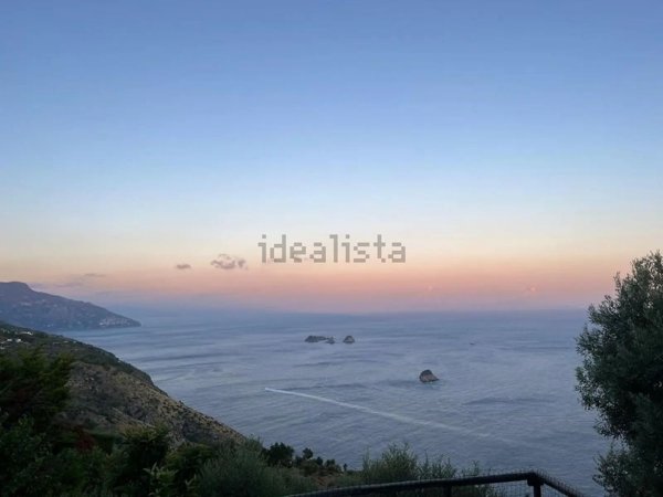 casa indipendente in vendita a Massa Lubrense