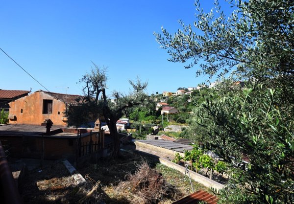 casa indipendente in vendita a Massa Lubrense in zona Deserto