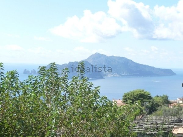 casa indipendente in vendita a Massa Lubrense in zona Termini