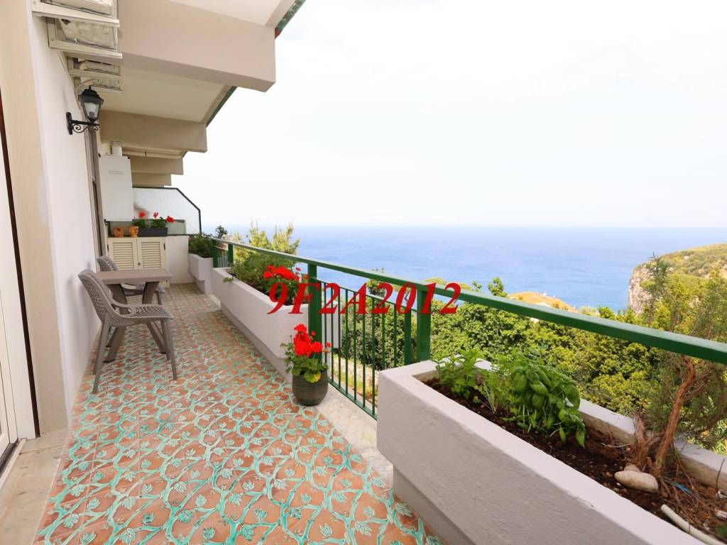 appartamento in vendita a Massa Lubrense