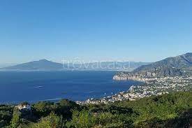 appartamento in vendita a Massa Lubrense in zona Sant'Agata sui Due Golfi