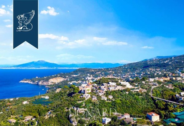 casa indipendente in vendita a Massa Lubrense