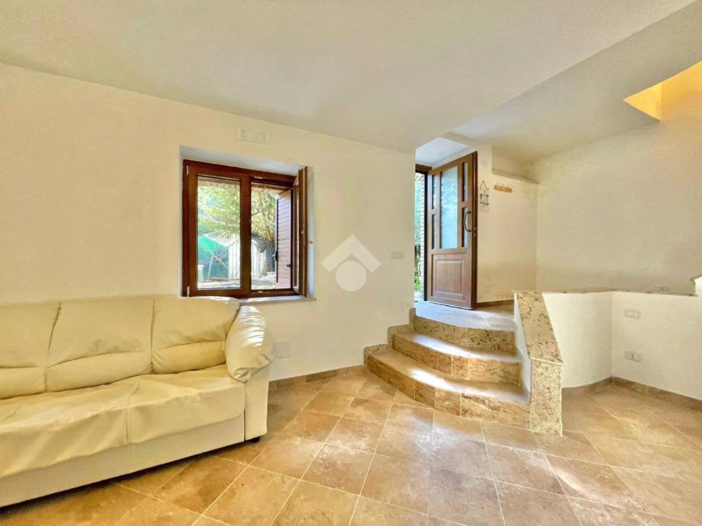 appartamento in vendita a Massa Lubrense in zona Annunziata