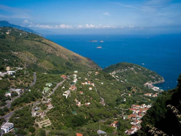 casa indipendente in vendita a Massa Lubrense in zona Termini