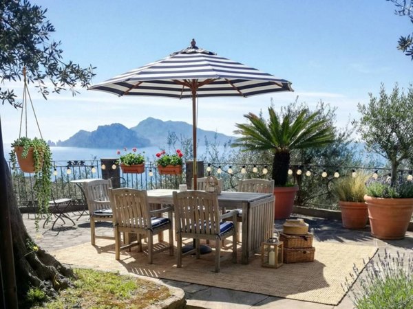 casa indipendente in vendita a Massa Lubrense in zona Marciano