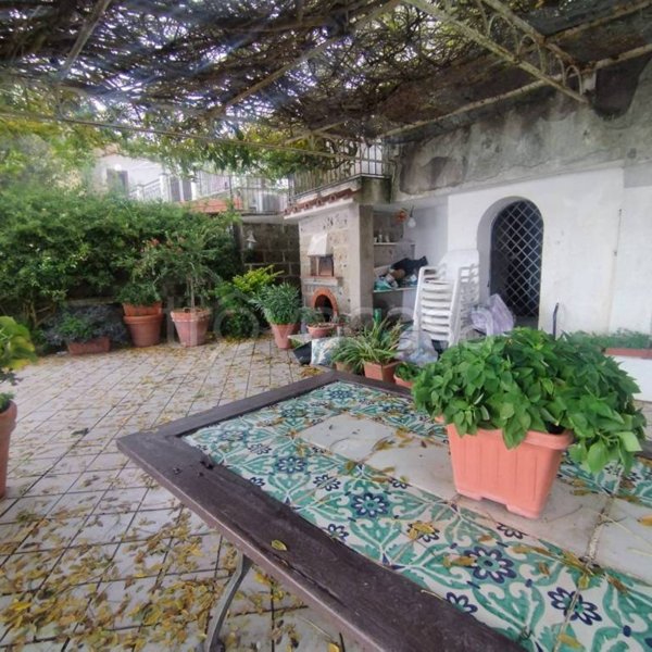 casa indipendente in vendita a Massa Lubrense