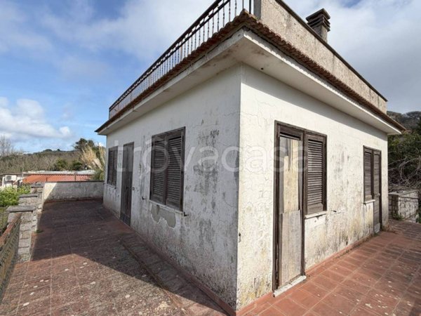 casa indipendente in vendita a Massa Lubrense