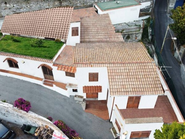 appartamento in vendita a Massa Lubrense