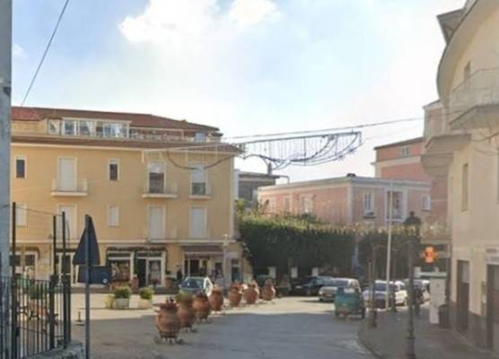 negozio in vendita a Massa Lubrense in zona Sant'Agata sui Due Golfi