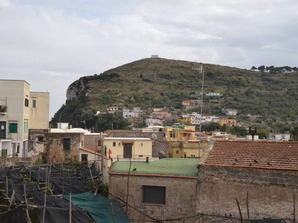 appartamento in vendita a Massa Lubrense in zona Termini