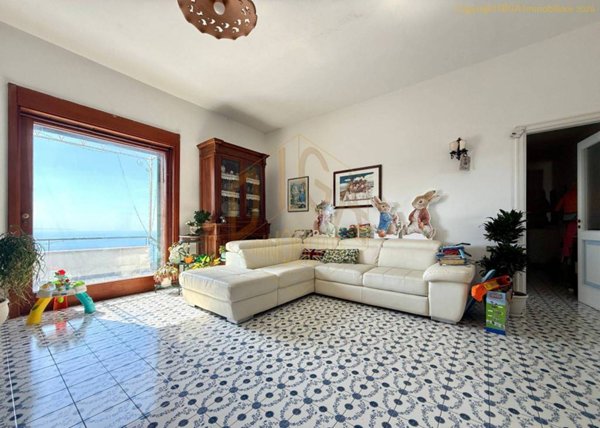 casa indipendente in vendita a Massa Lubrense in zona Sant'Agata sui Due Golfi