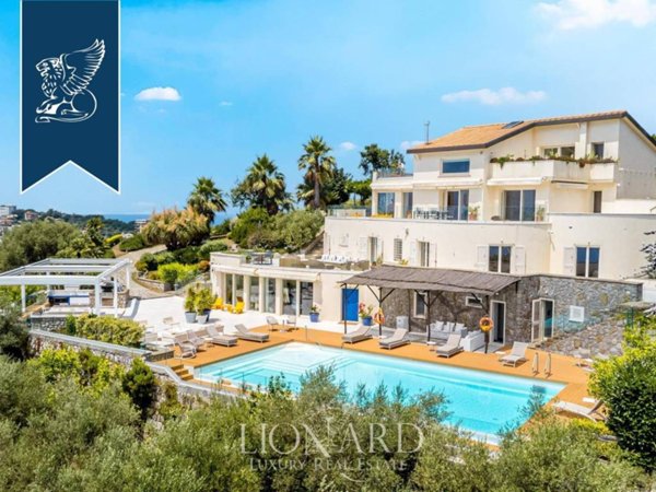 casa indipendente in vendita a Massa Lubrense