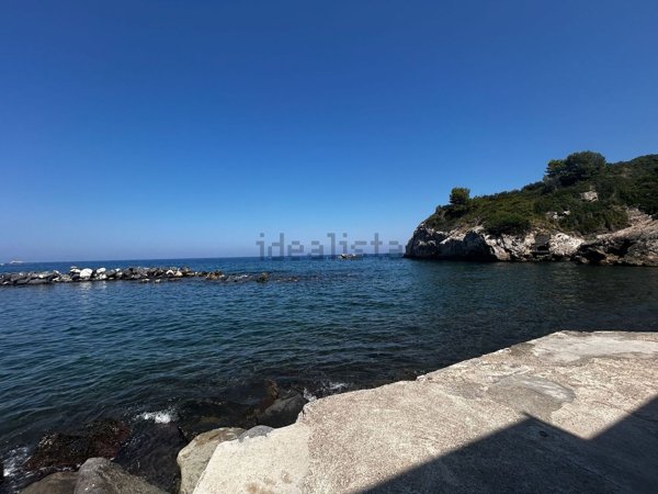 appartamento in vendita a Massa Lubrense in zona San Filippo