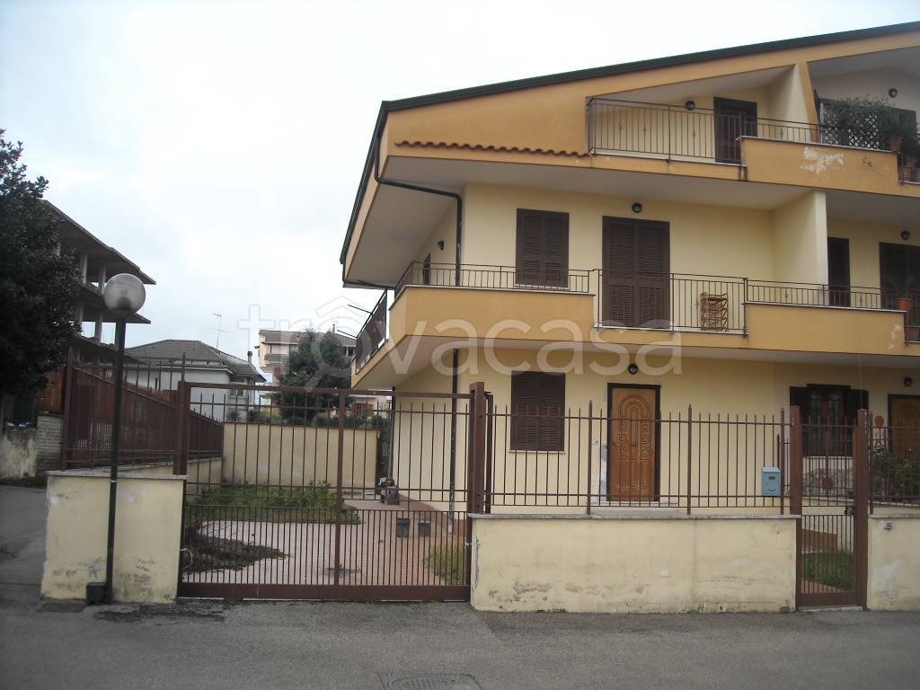 casa indipendente in vendita a Melito di Napoli