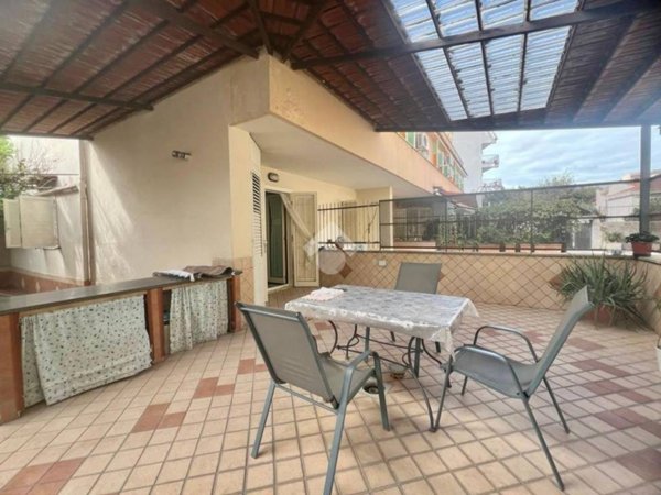 casa indipendente in vendita a Melito di Napoli