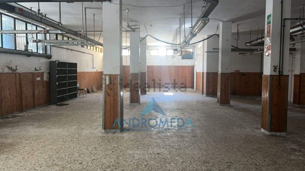 capannone in vendita a Melito di Napoli