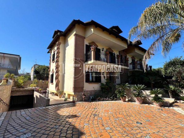 casa indipendente in vendita a Melito di Napoli