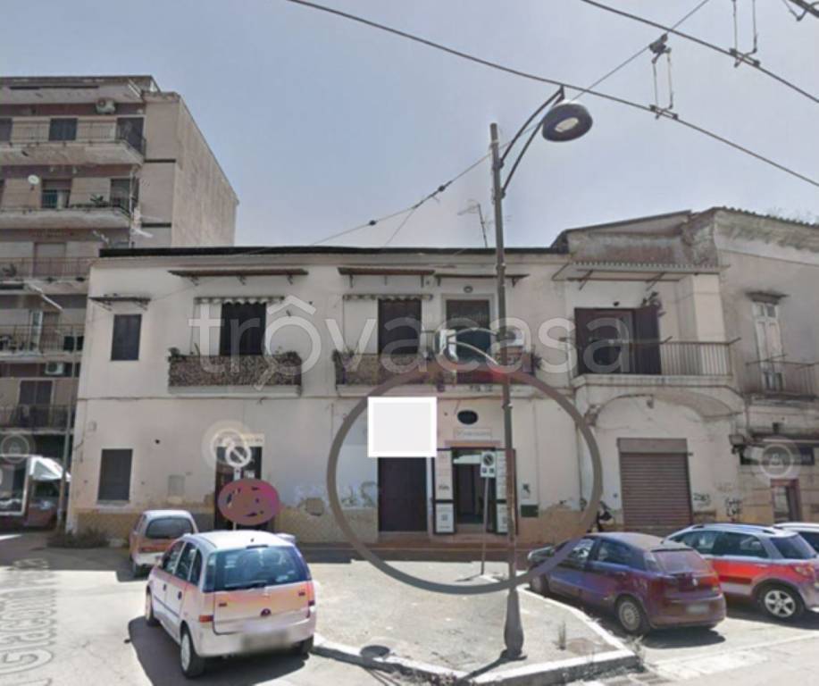 negozio in vendita a Melito di Napoli