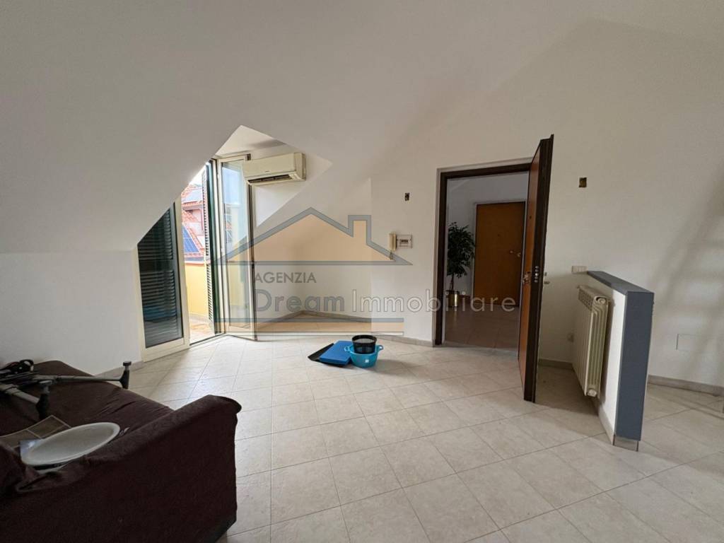 appartamento in vendita a Melito di Napoli